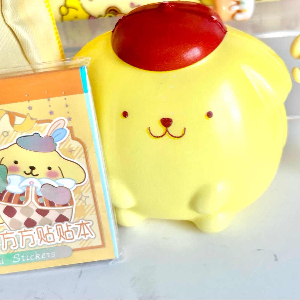 💛(POM304) Pompompurin Adorable 5-Piece Fun Bundle! - Picture 8 of 10